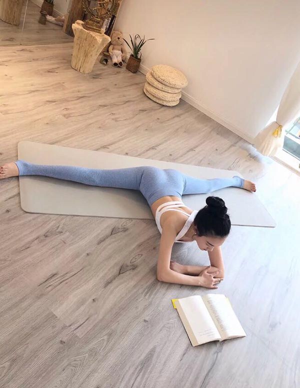 温哥华高端模特