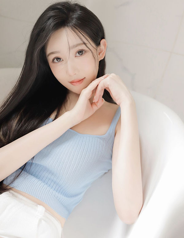新加坡援交女模特